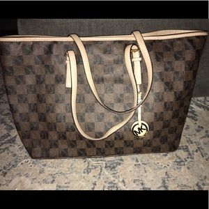 Michael Kors Tote